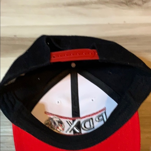 Portland Winterhawks Hat - Picture 2 of 3